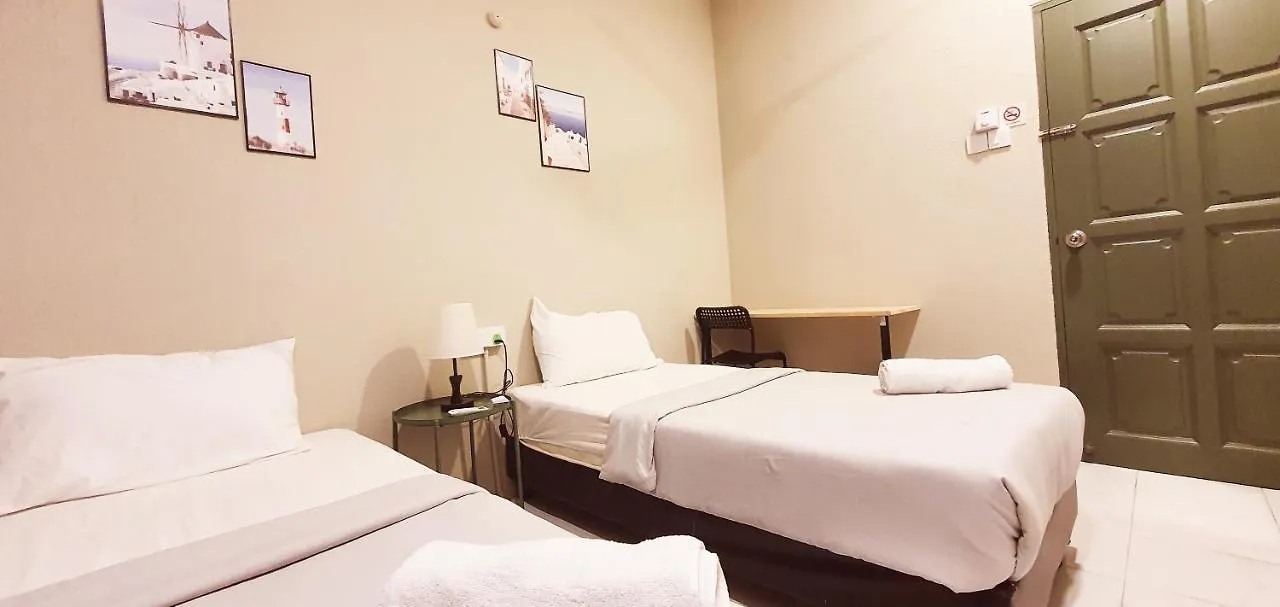 Penginapan4U Near Gurney Paragon Apartamento George Town 0*,  Malásia