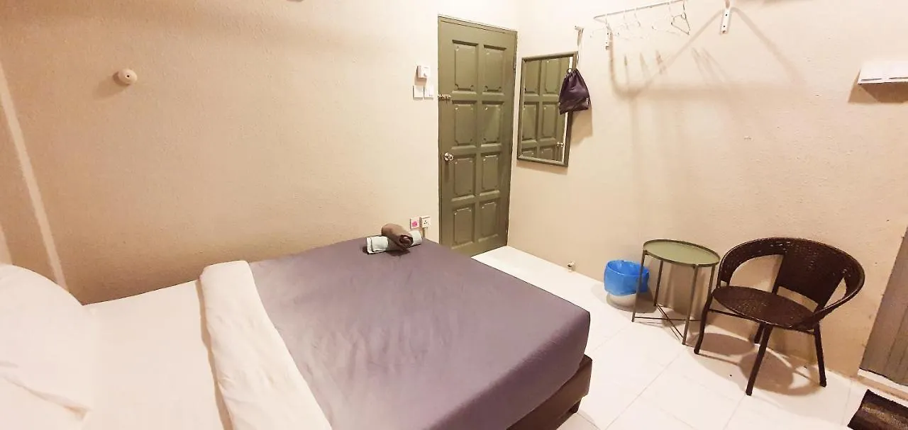 Penginapan4U Near Gurney Paragon Apartamento George Town 0*,  Malásia