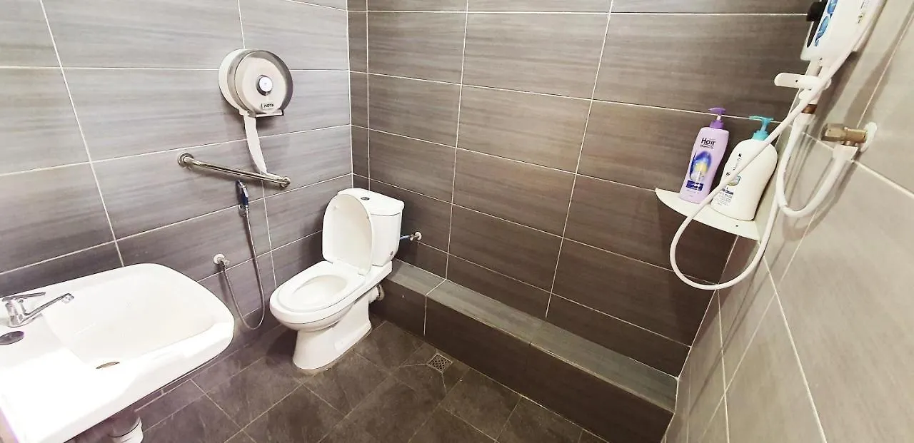 Penginapan4U Near Gurney Paragon Lägenhet George Town 0*,
