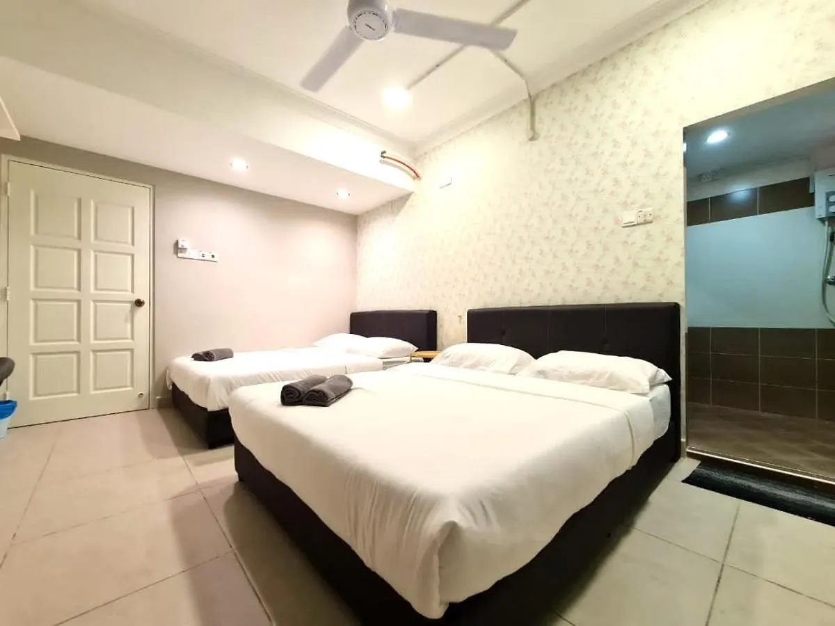 Ferienwohnung Penginapan4U Near Gurney Paragon Georgetown 0*, George Town