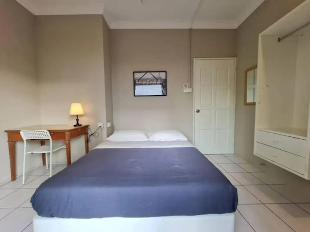 Ferienwohnung Penginapan4U Near Gurney Paragon Georgetown George Town